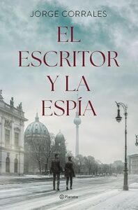 el escritor y la espia